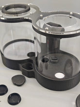 Laden Sie das Bild in den Galerie-Viewer, Mini Leaf Cutter Founding Pods